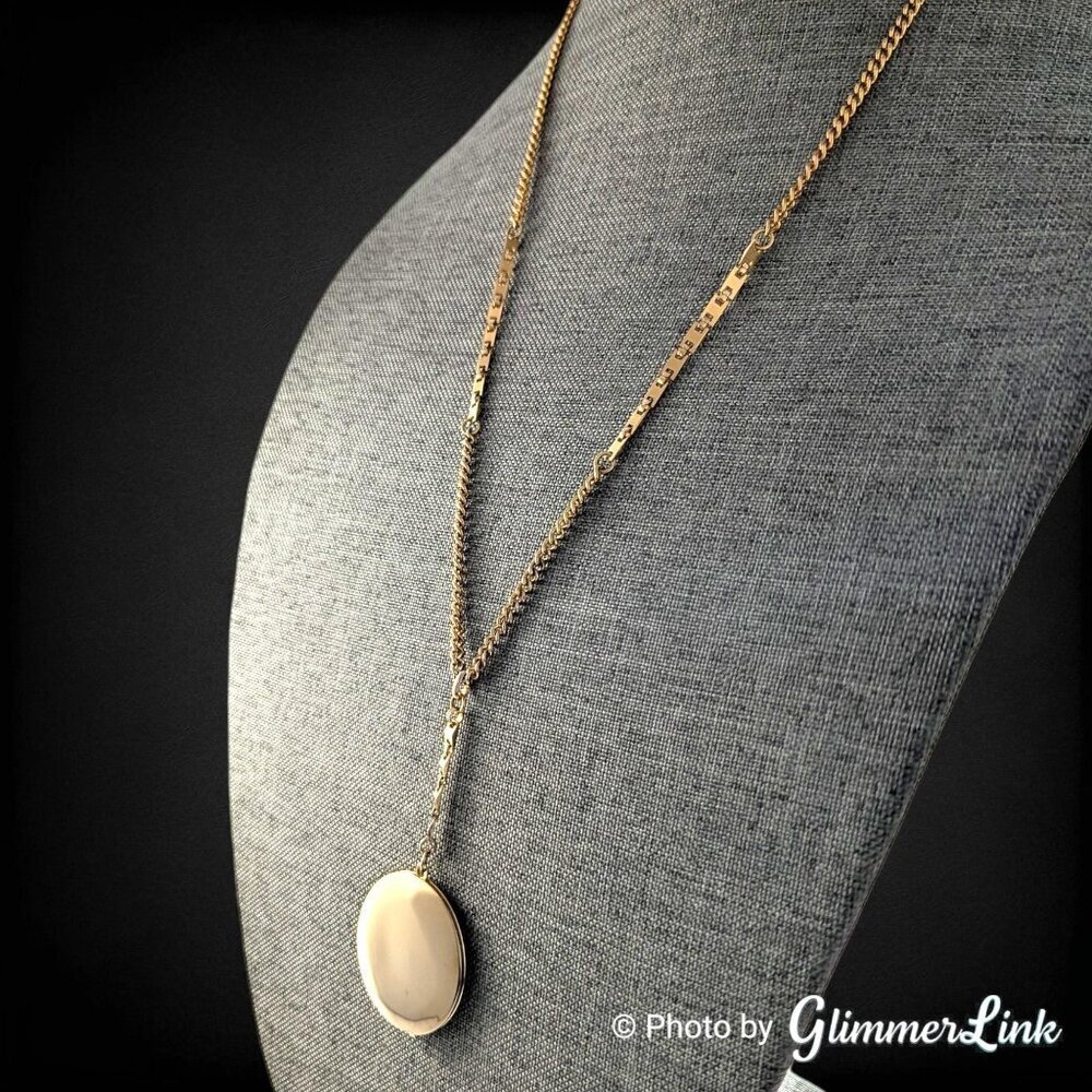 Vintage Gold Tone Engravable Locket Y Drop Necklace Long Locket Chain - Picture 14 of 16